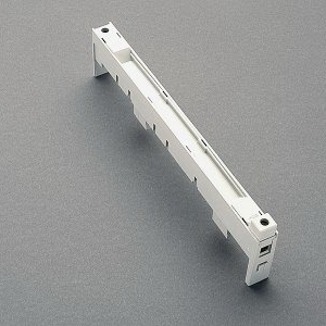 32146000 Wöhner module PE/N, attachable to busbar adapter on both sides, 18 x 242