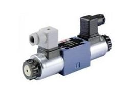 R978027142 Bosch Rexroth 4 - Port directional valve, D03 (NG6), Spring return, 110 VAC, Concealed Manual Override, Terminal box with 2 X 1/2" NPT conduit connections