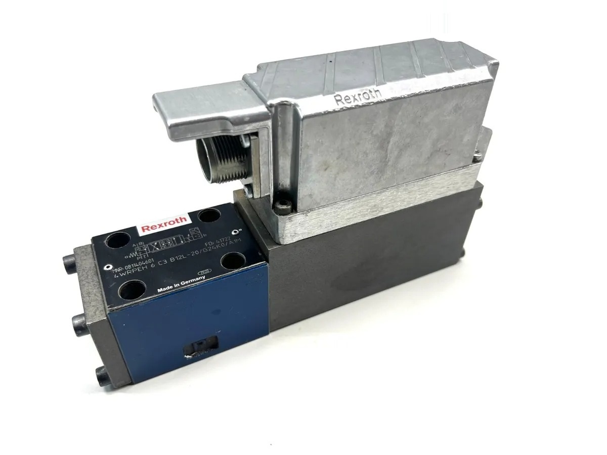 0811404601 Bosch Rexroth - 4WRPEH 6 C3 B12L-20/G24K0/A1M DIRECTIONAL VALVE,4/4,INTEGRATED ELECTRONICS,CONTROL PISTON/SLEEVE,SIZE 6,12 L/MIN FLOW - LINEAR,24 VDC SUPPLY,WITHOUT MATING CONNECTOR,COMMAND VALUE INPUT +/- 10 V,NBR SEALS