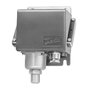 060-310466 Danfoss Pressure switch, KPS33, Regulation range [bar] Pe: 0.00 - 3.50, Differential [bar]: 0.20, Reset function: Auto, Pressure connection type: G, Pressure connection size: 1/4, Enclosure rating IP: IP67, Max. Working Pressure [bar]: 10.0
