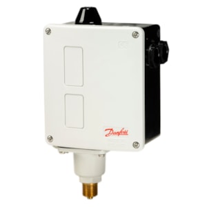 017-529666 Danfoss - RT117 Pressure switch, RT117, Regulation range [bar] Pe: 10.00 - 30.00, Differential [bar]: 1.00 - 4.00, Contact function: SPDT, Reset function: Auto, Pressure connection type: G, Pressure connection size: 3/8, Pressure Male/Female: Male, Enclosure rating IP: IP66, Max. Working Pressure [bar]: 42.0
