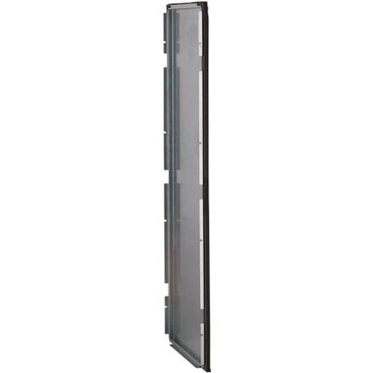 048040 Legrand Side separator 2000 x 400 mm vertical blind,supplied complete with clips, fixing screws and adhesive gasket. IP54.