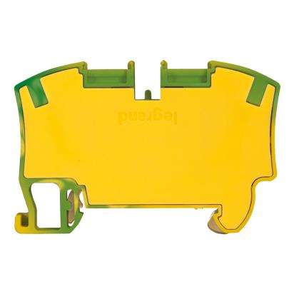 037272 Legrand Automatic clamp for protective conductors max section 6 sq mm 1 connection 2 conductors 1 input 1 output color yellowgreen. 8mm pitch. With integrated terminal