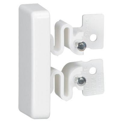 031209 Legrand minichannel 32 x 20mm right terminal