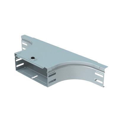 AV300Z Legrand T-shaped lateral drift complete with cover. Height 75 mm. Width 300 mm. Z finish Sendzimir galvanized steel.