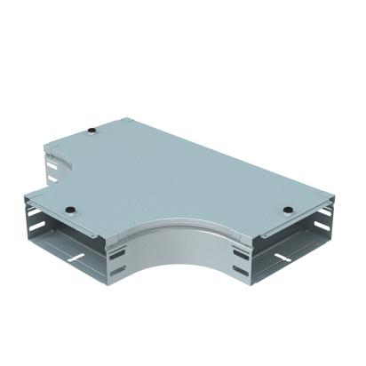 AS200Z Legrand Flat T-shaped drift complete with cover. Height 75 mm. Width 200 mm. Finish Z Sendzimir galvanized steel.