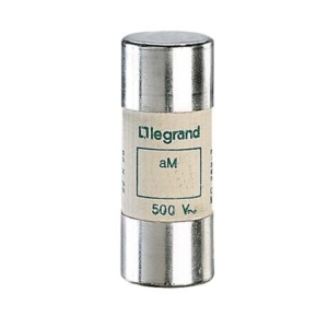 015025 Legrand Cylindrical fuses type aM A.C.R. High breaking capacity. Rated current 25 A. Without striker 22 x 58 mm. Voltage 500 Vac. Breaking capacity 100 kA.