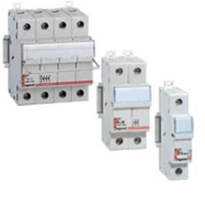 005818 Legrand Single-pole neutral fuse holder for cylindrical fuses 10.3 x 38 mm type aM or gG. N 17.5 mm modules 1