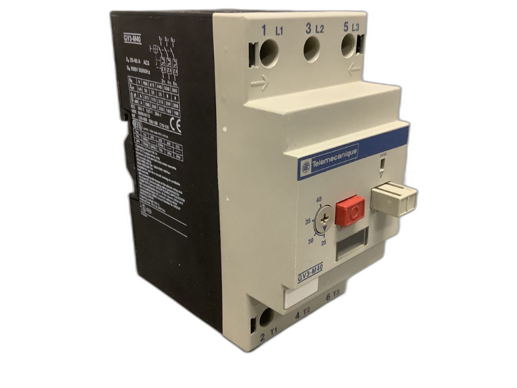 GV3-M40 Telemecanique MOTOR CIRCUIT BREAKER,GV3-ME,SCREW CLAMP TERMINAL,THERMOMAGNETIC,3 POLE,600 VAC,50/60 HZ,25-40 AMP,NORMALLY OPEN,CURRENT ADJUSTMENT