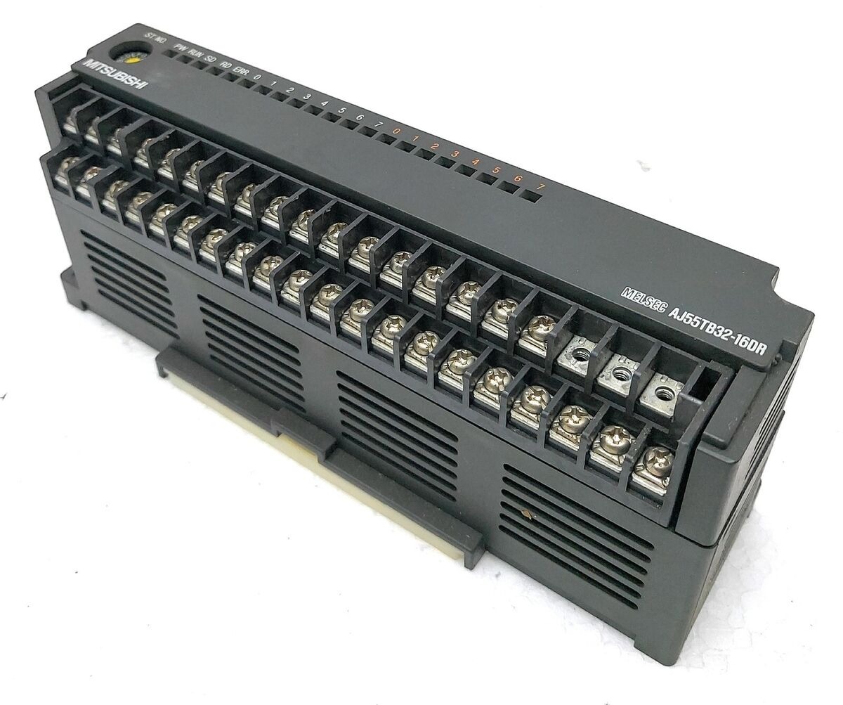 AJ55TB32-8DR Mitsubishi I/O MODULE, MELSEC-A SERIES, 4 INPUTS RATED AT VOLTAGE 24 VDC AT 7 MA (SINK/SOURCE), 4 OUTPUTS RATED 24VDC AT 2 AMPS (NO CONTACTS), ISOLATION METHOD PHOTOCOUPLER