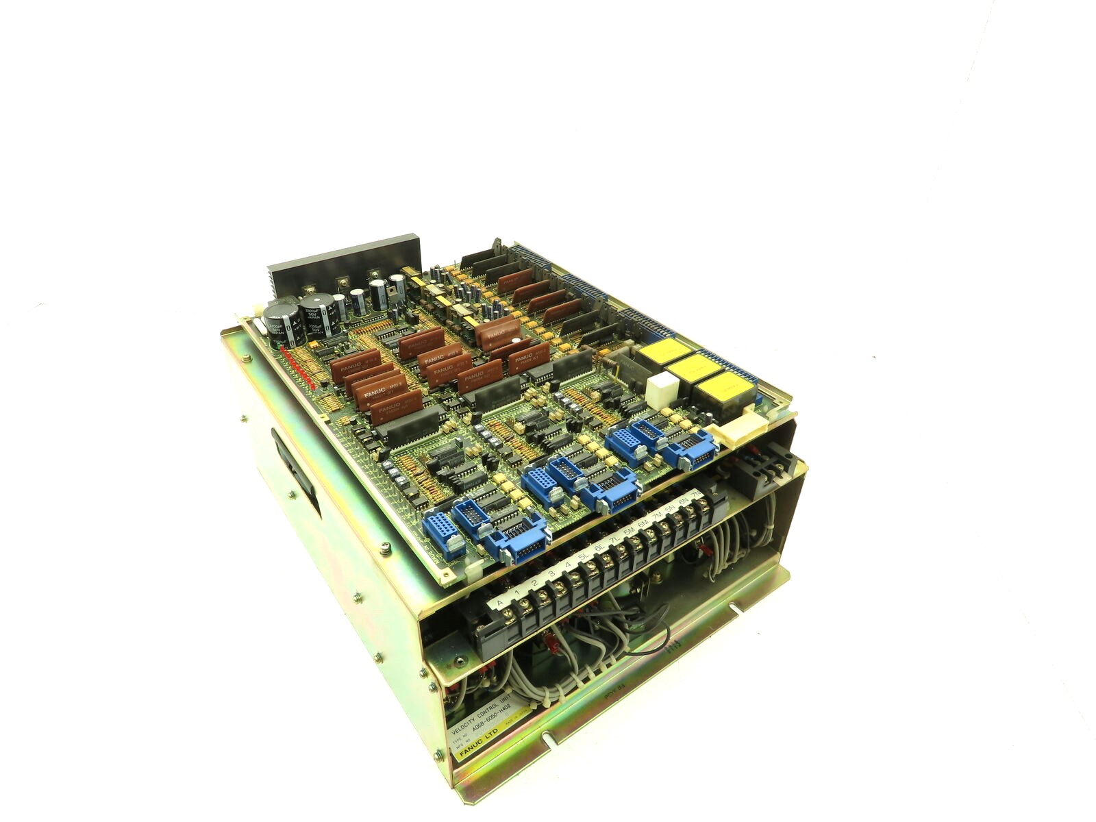 A06B-6050-H402 Fanuc AC SERVO AMPLIFIER 3-AXIS 0/5+0/5+10, AC SERVO DRIVE 3 AXES, VELOCITY CONTROL UNIT, 3 AXIS, ANALOG, CNC