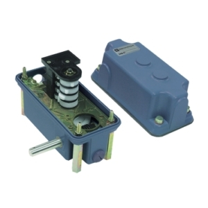 XRBA63100 Telemecanique TELEMECANIQUE Screw Limit Switch XRBA63100 drive shaft 6 position 46:1 ratio RH