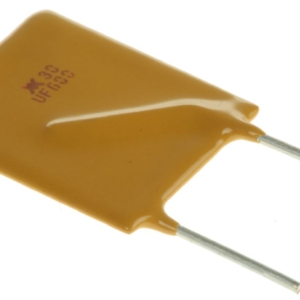 RUEF600 Littelfuse Littelfuse resettable fuse, tripping at 12A in 16s, 30V dc, holding 6A, 40m max