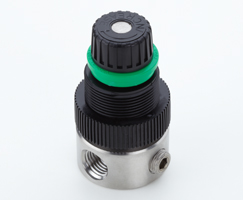 R05-200-RNEA Norgren R05 Series stainless steel general purpose pressure regulator, 1/4 NPT, 0.3-3.5 bar, without gauge